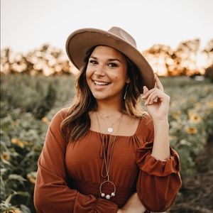 Meet your Posher, Alexa